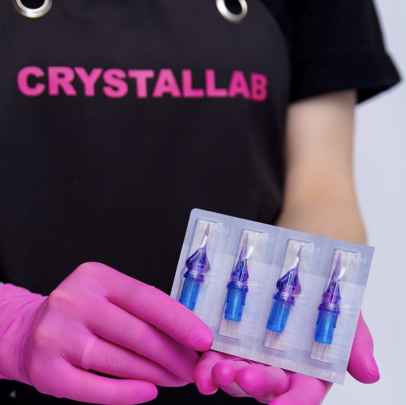 Кому нужен перманентный макияж?